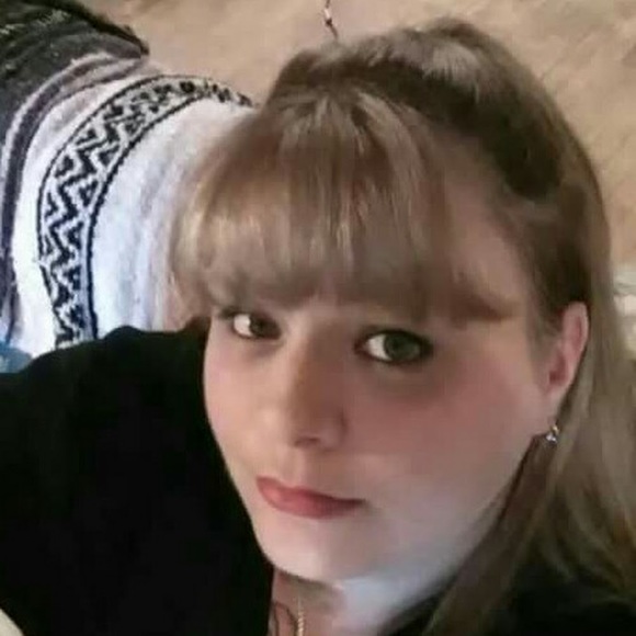 Meet your Posher, Terriann - Picture 1 of 1